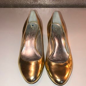 Jessica Simpson yellow gold flats